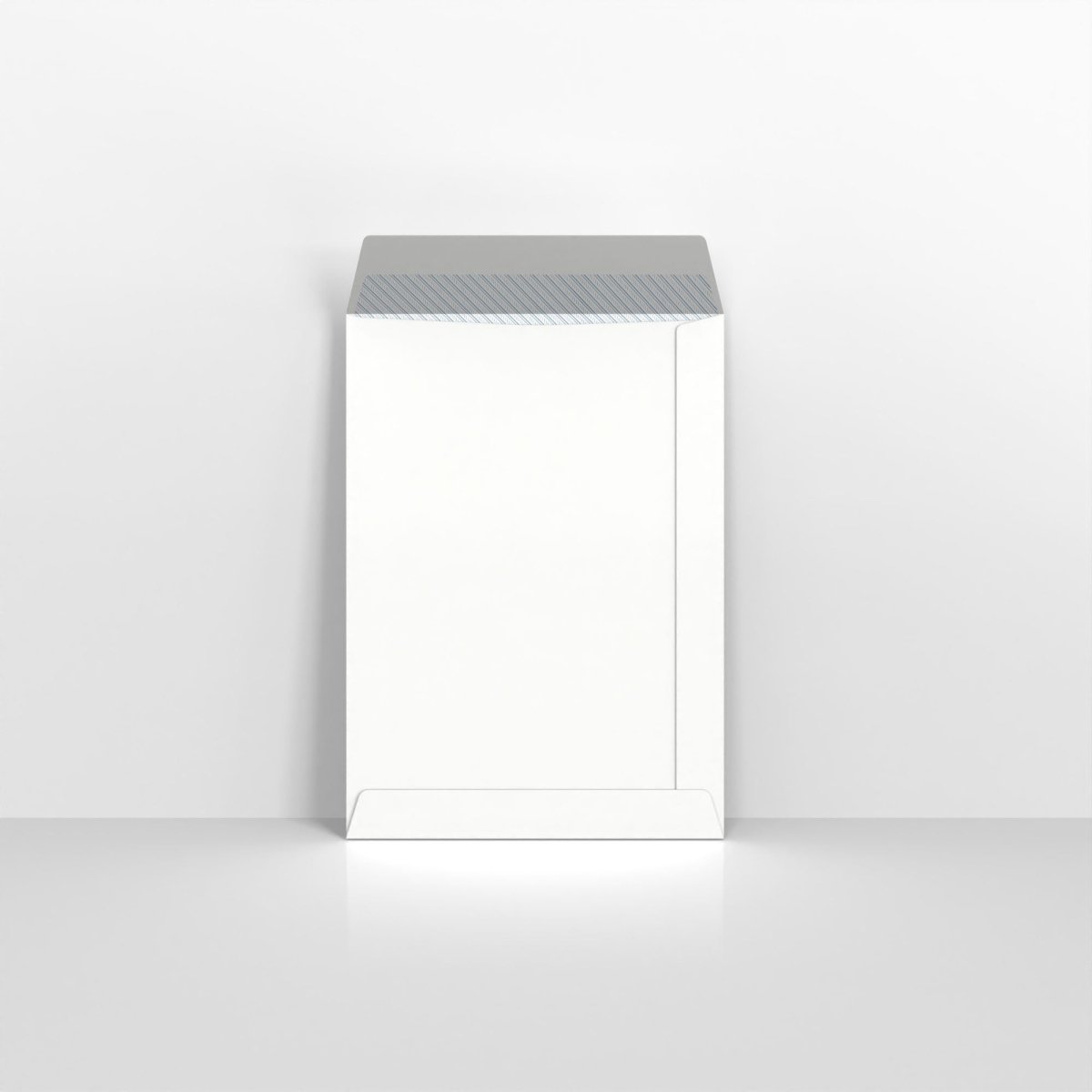 White 90gsm Self Seal Business Envelopes - C5 - 162 x 229mm