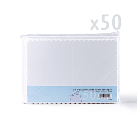 White V-Flap Envelope & Scalloped Card Pack - 133 x 184 mm + 125 x 175 mm