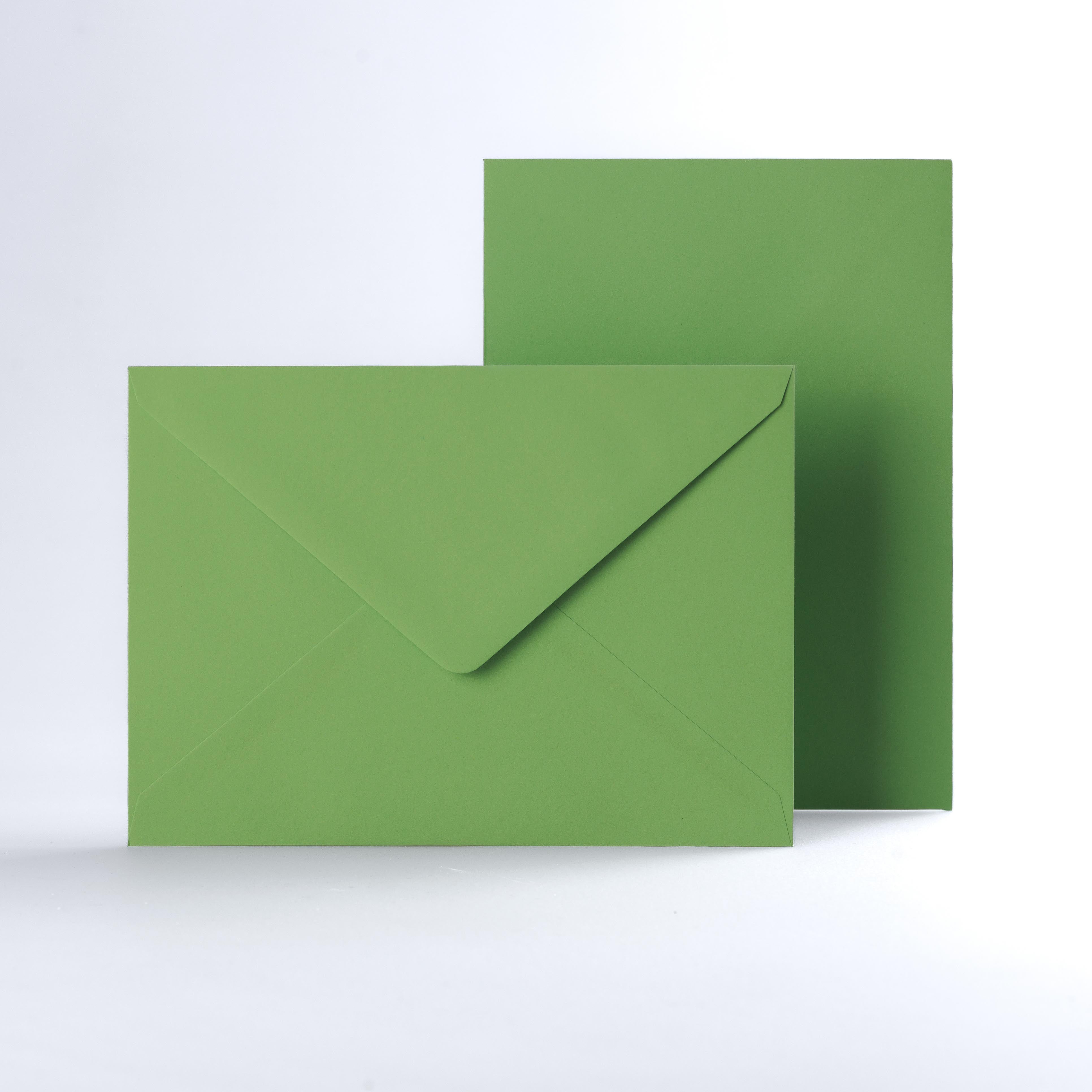 Mid Green Coloured Gummed V Flap Envelopes - 133 x 184mm