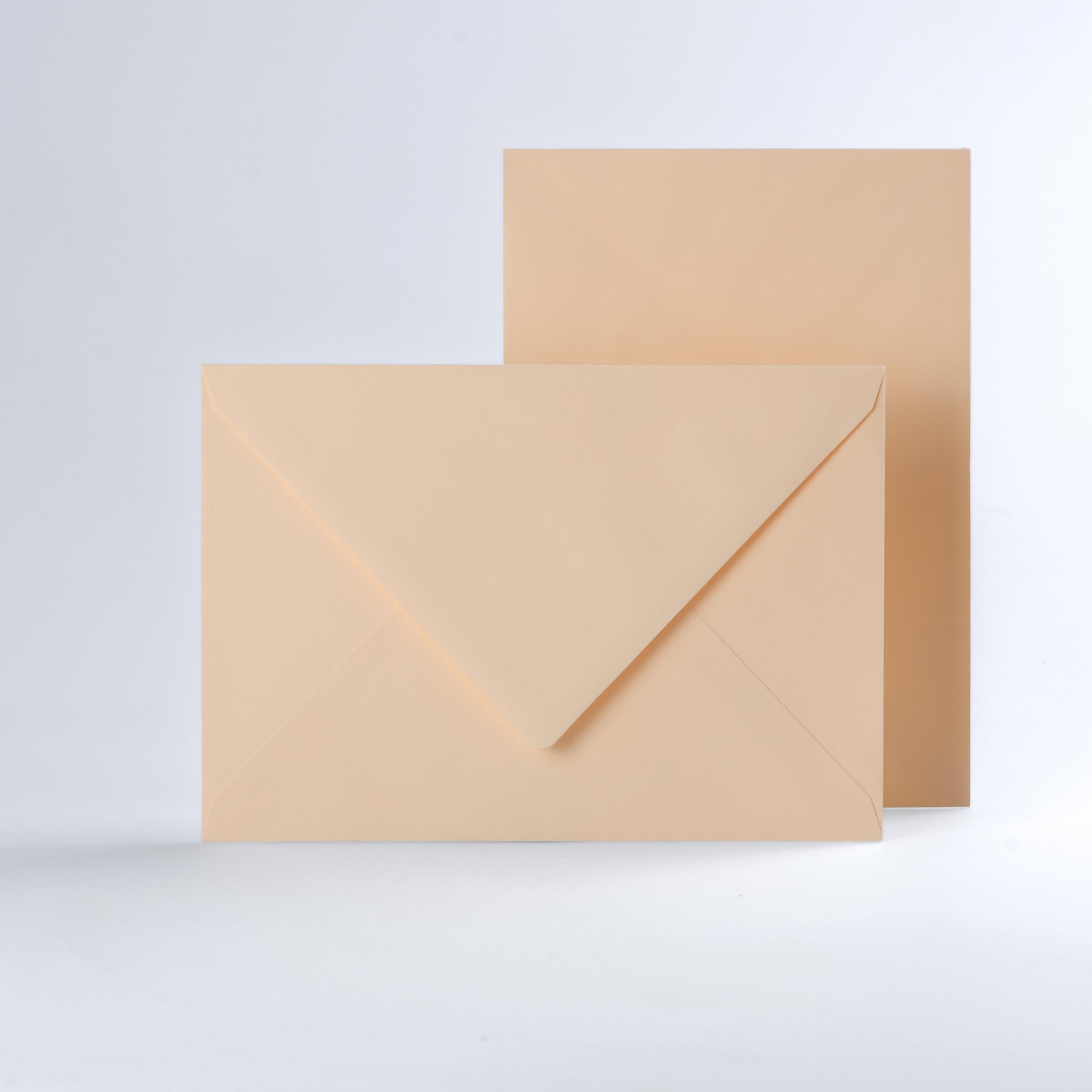 Magnolia Coloured Gummed V Flap Envelopes - C5 - 162 x 229mm
