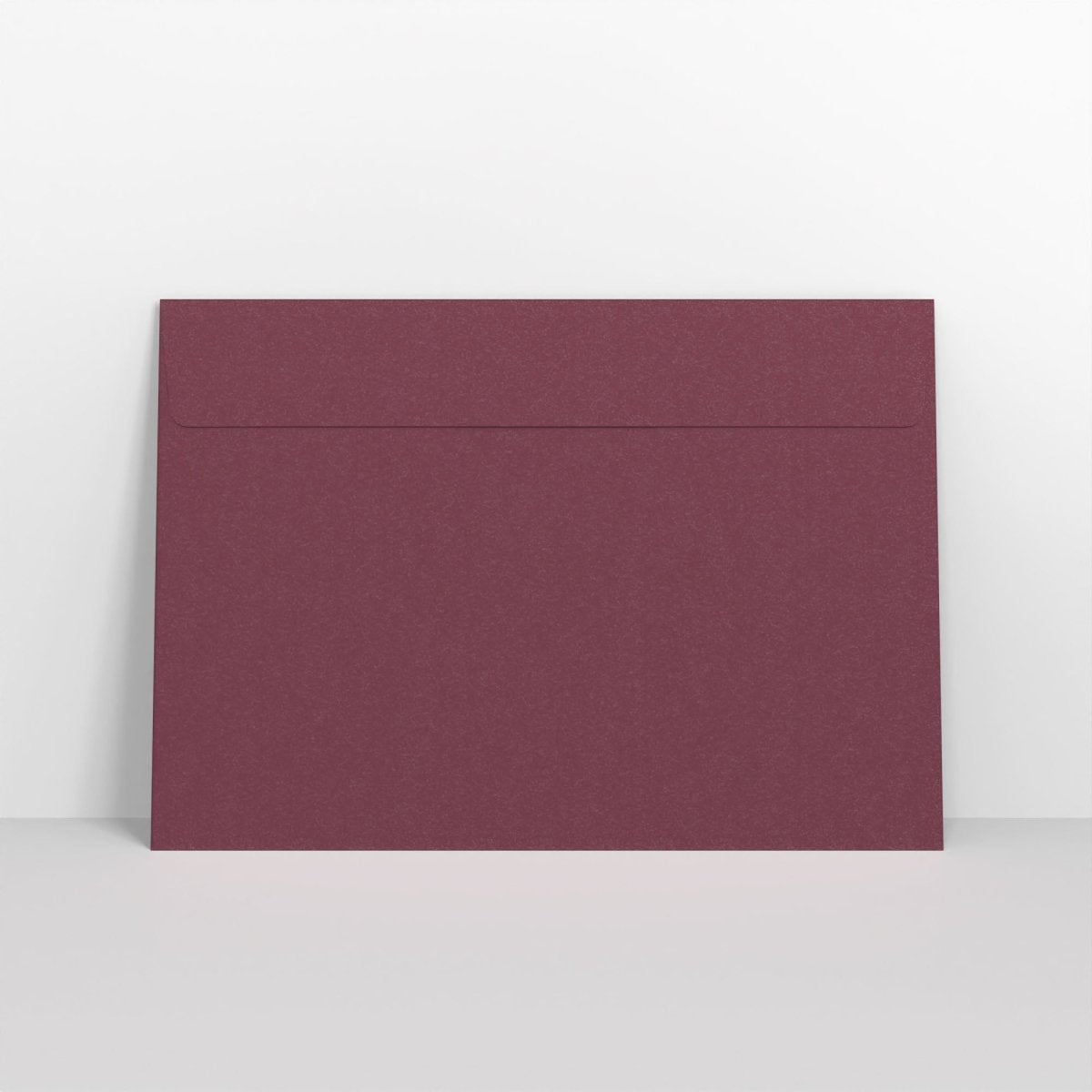 Aubergine Pearlescent Envelopes - Peel and Seal C4 - 229 x 324mm