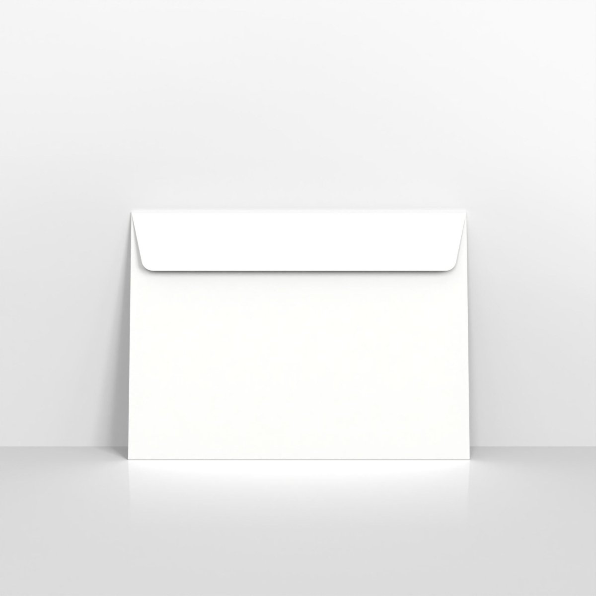 White Coloured Peel and Seal Envelopes - Without Window 120gsm 135 x 184mm