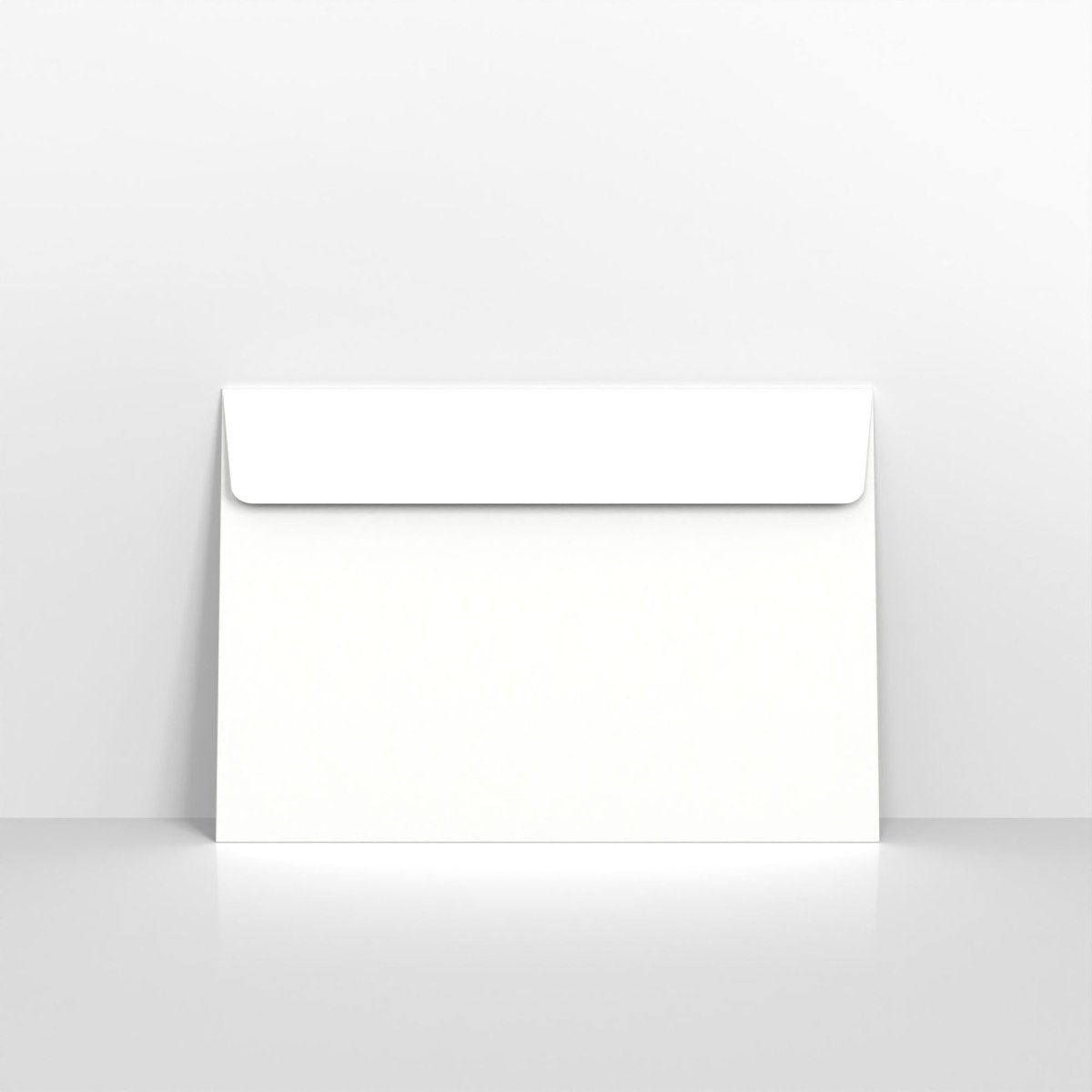 White Coloured Peel and Seal Envelopes - Without Window 120gsm 135 x 195mm
