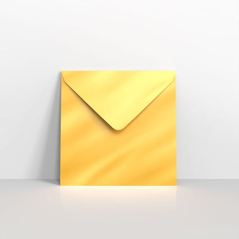 D04140 - Gold Metallic Coloured Gummed Greeting Card V Flap Envelopes - Greeting Card Envelopes