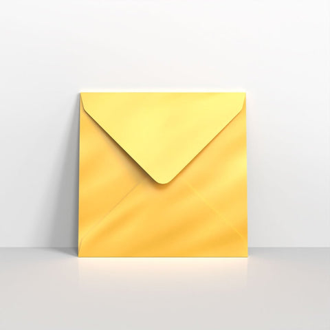 D04155 - Gold Metallic Coloured Gummed Greeting Card V Flap Envelopes - Greeting Card Envelopes