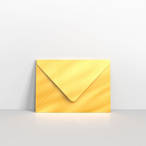 D04C6 - Gold Metallic Coloured Gummed Greeting Card V Flap Envelopes - Greeting Card Envelopes