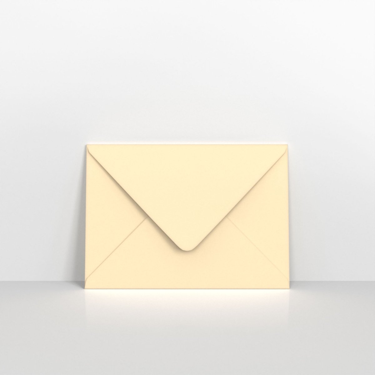 Magnolia Coloured Gummed V Flap Envelopes - 152 x 216mm