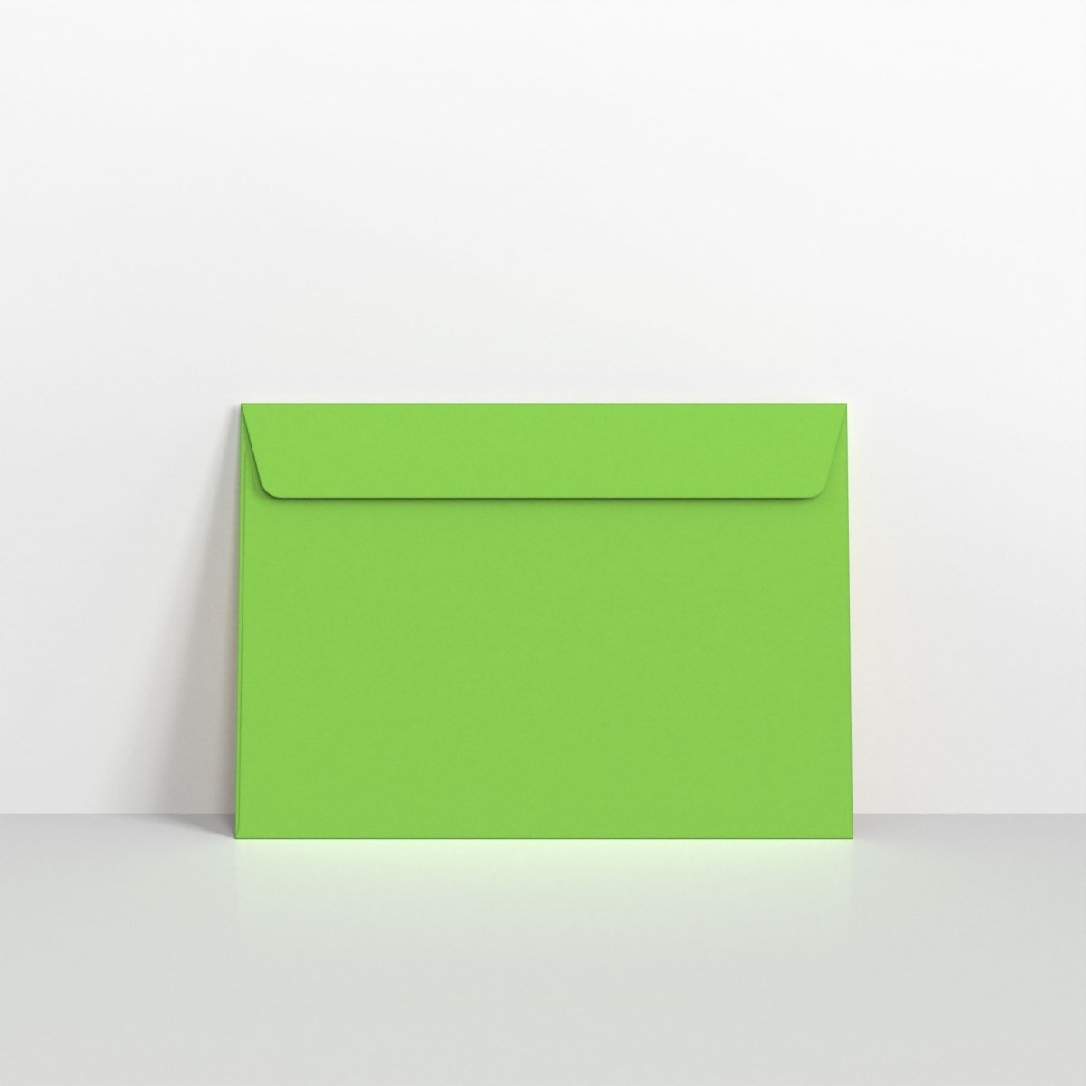 Mid Green Coloured Peel and Seal Envelopes - C5 - 162 x 229mm